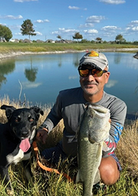 ⭐⭐⭐⭐⭐Review of Outskirts Press by Totino Ramen, author of “The Creative Mind is Canvas”